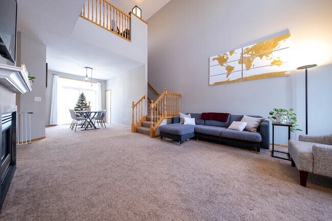 Foto del edificio - 14357 Raymond Ln