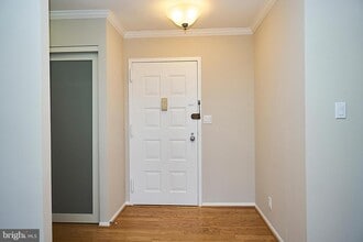 Building Photo - 8360 Greensboro Dr