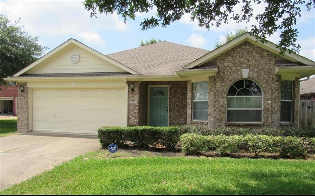 Foto principal - 8715 Heron View St