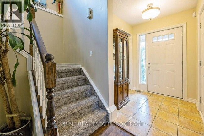 Photo du bâtiment - 6 Peach Tree Blvd