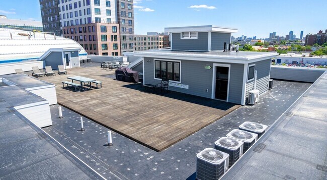 Foto del edificio - LUXURY Building 1 Bedroom 1 Bathroom in Boston Landing Available 9/1/2026