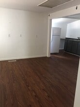 Building Photo - 503 Fisk St