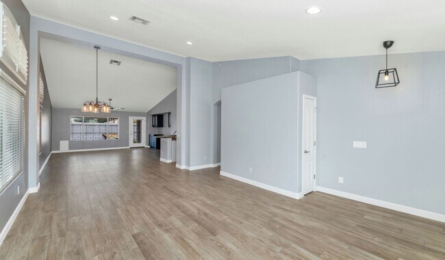 Foto del edificio - 780 N Nantucket St