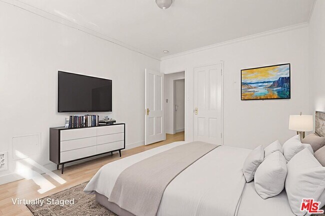 Foto del edificio - 186 N Clark Dr