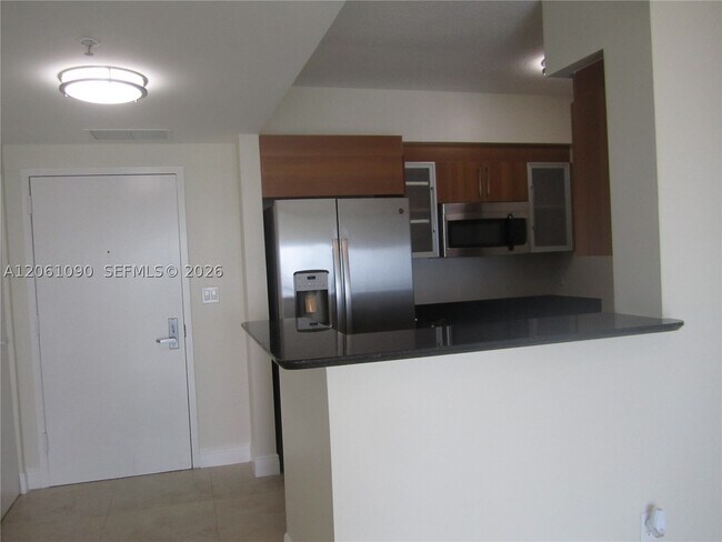 Building Photo - 325 S Biscayne Blvd
