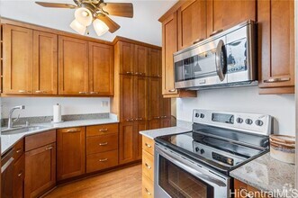 Building Photo - 1015 Aoloa Pl