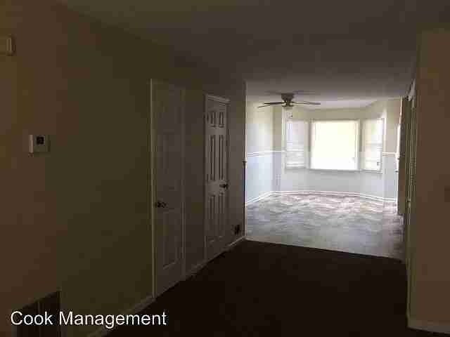 Building Photo - 257 Highland Park Dr
