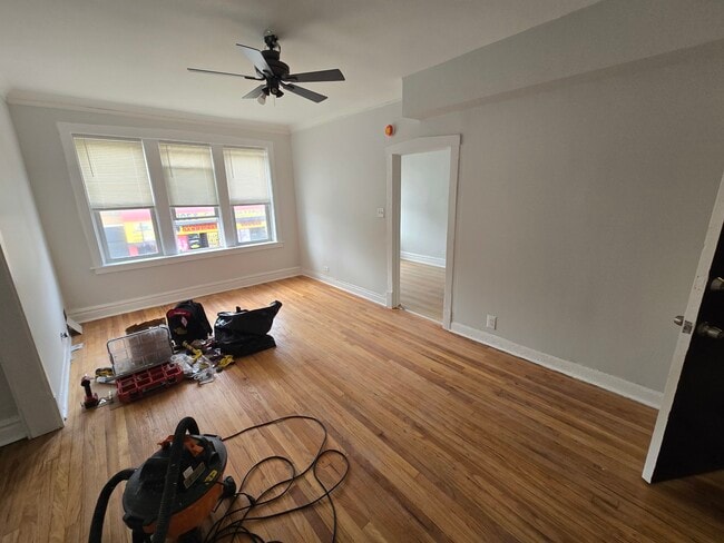 Building Photo - 4753 N Monticello Ave