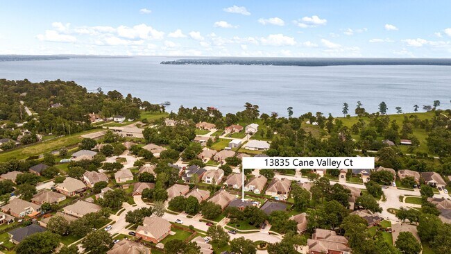 Foto del edificio - 13835 Cane Valley Ct