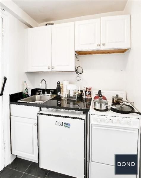 Foto del edificio - 307 E 44th St