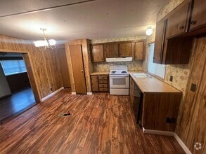 Building Photo - 3710 Stanley Dr