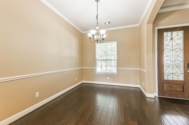 Building Photo - 13911 Desert Trace Ct