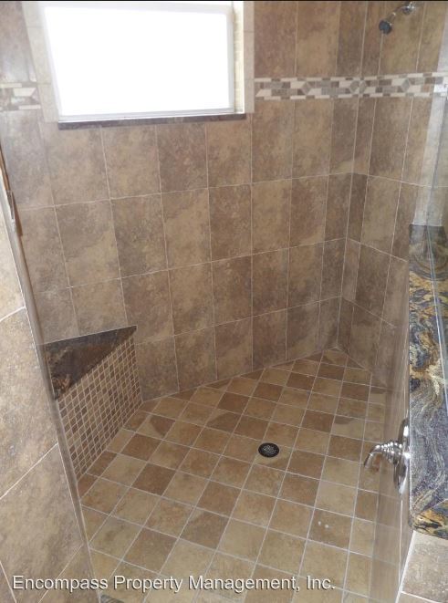 Foto del edificio - 12338 Rock Ridge Ln