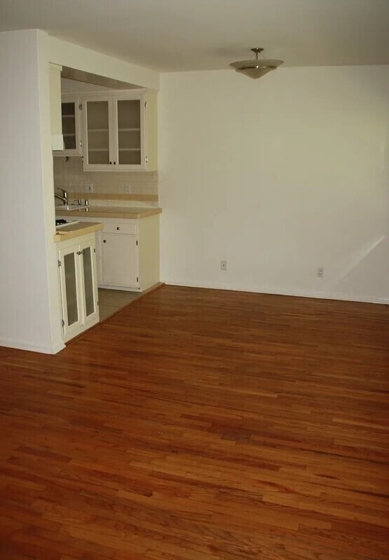 Building Photo - 629 Idaho Ave
