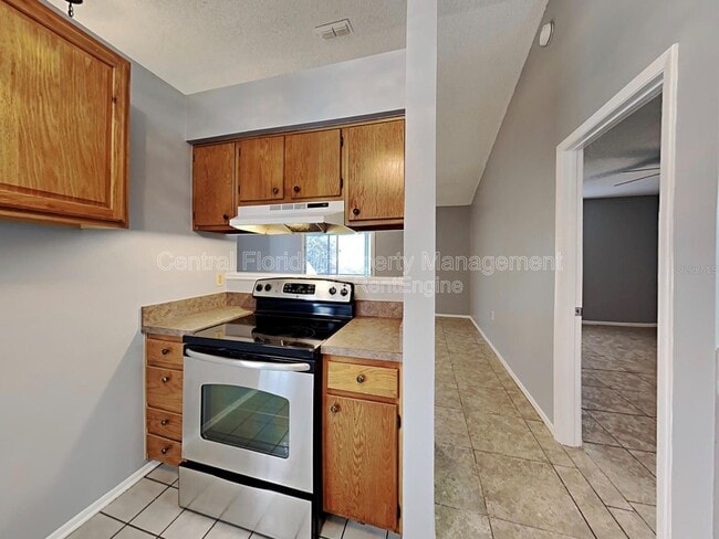 Foto del edificio - 3240 Butterfield St