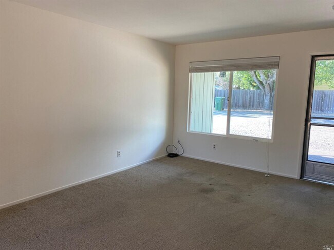 Foto del edificio - 9695 Old Redwood Hwy