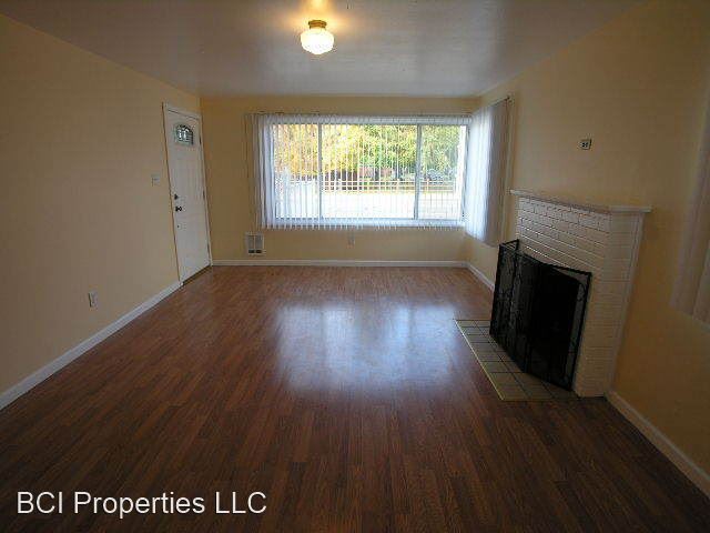 Building Photo - 3 br, 1 bath House - 3268 S. 84th St
