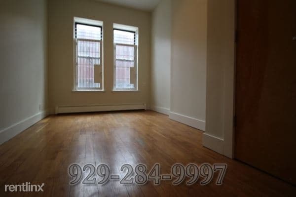 Fotografía del edificio - 559 Quincy St