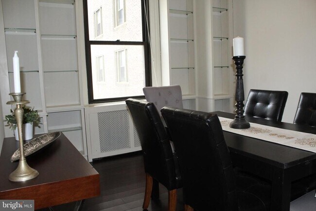 Foto del edificio - 2031 Locust St