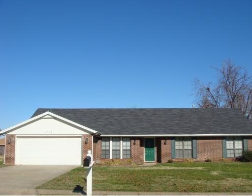Primary Photo - 4004 Clark Ave