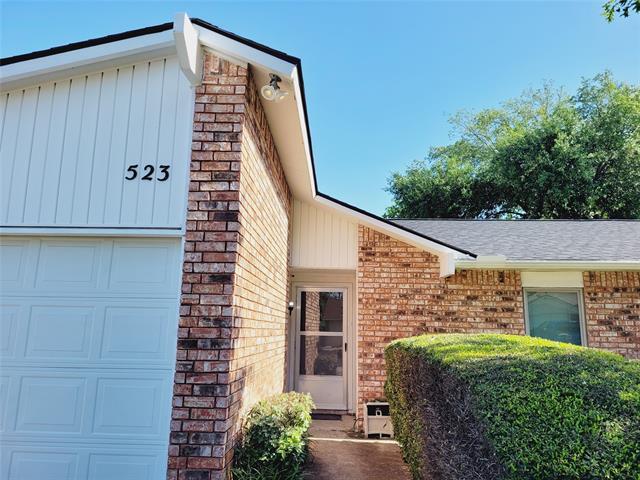 Building Photo - 523 Fairhaven Dr