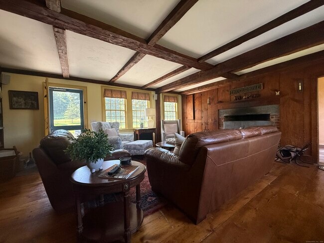 Building Photo - 28 Dugway Rd