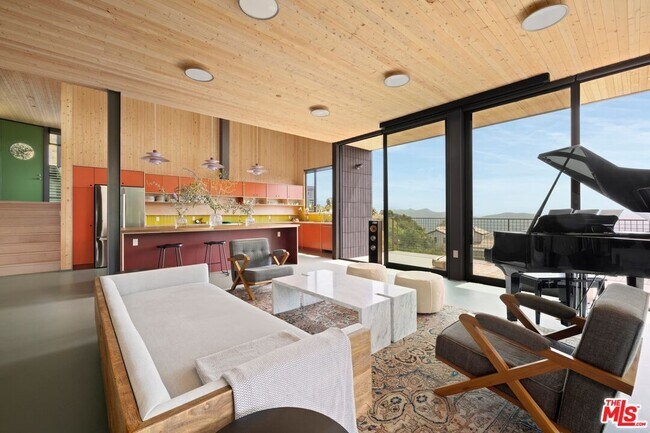 Foto del edificio - 20485 Medley Ln