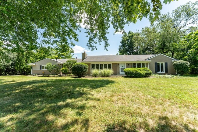 Building Photo - 3275 Chickering Ln