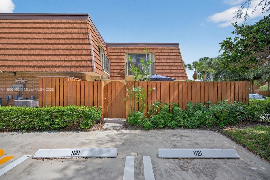Foto principal - 2701 27th Ct
