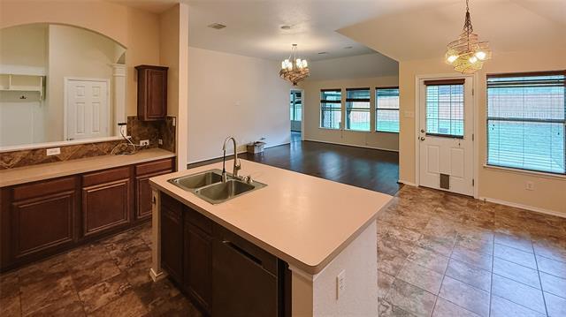 Foto del edificio - 4308 Summer Star Ln
