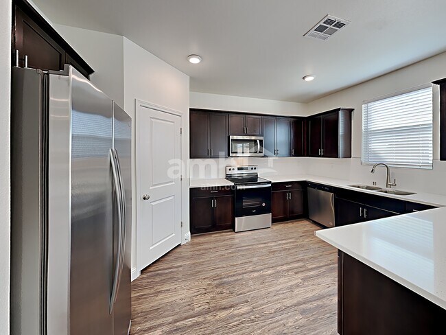 Building Photo - 719 Sienna Rising Drive