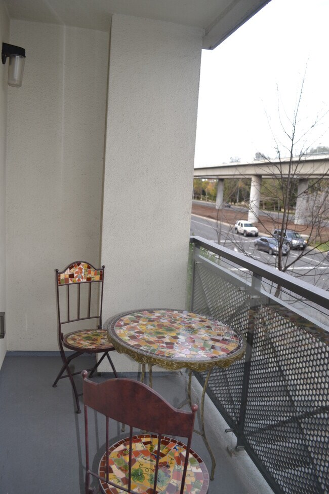 patio - 1101 S Main St