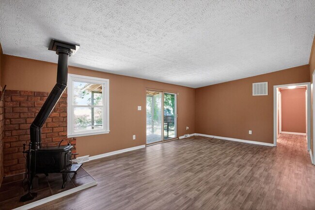 Foto del edificio - 22929 Town Creek Dr