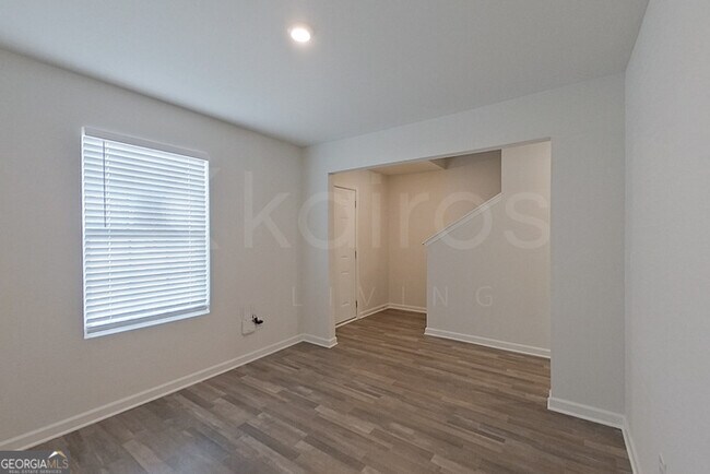 Building Photo - 195 Price Ml Trl