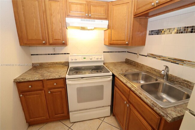 Foto del edificio - 59 NW 37th St