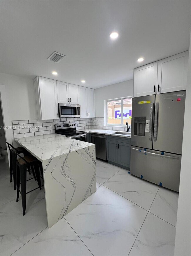 Foto del edificio - 3632 SW 112th Ave