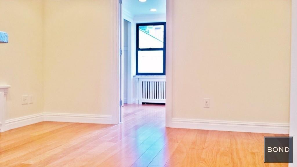 Primary Photo - 207 E 59th St
