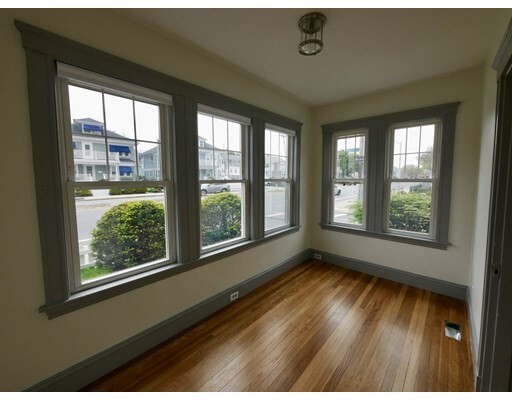 Building Photo - 590 Gallivan Blvd