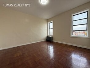 Building Photo - 710 E 235th St