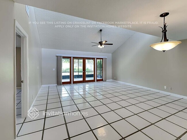 Foto del edificio - 1857 Wildwood Trail