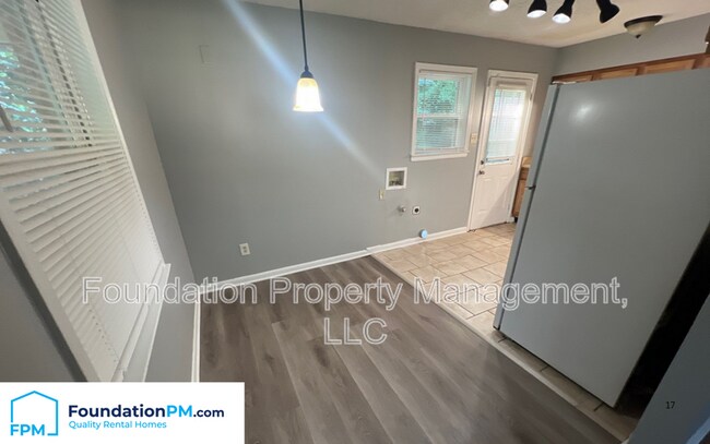 Building Photo - 3157 Baskin St