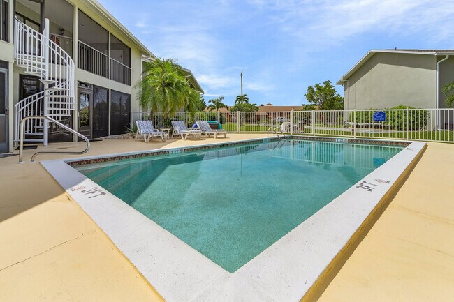 Foto del edificio - 4708 SW 8th Pl
