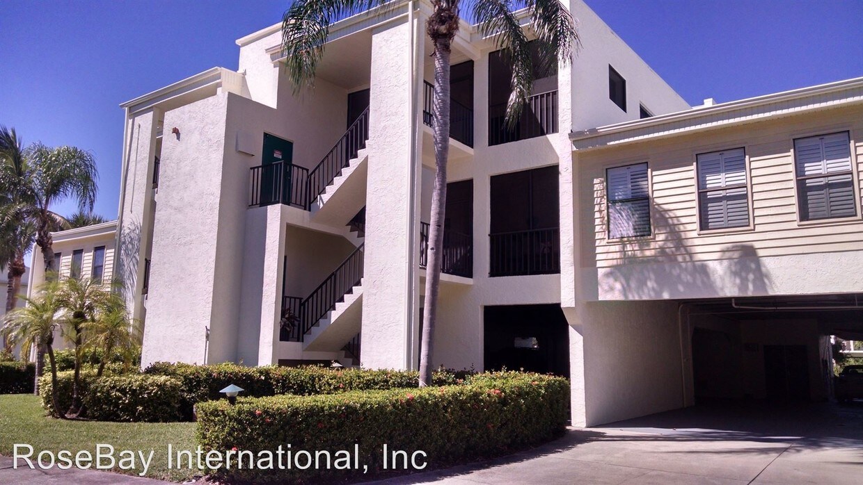 Foto principal - 4104 128th St W