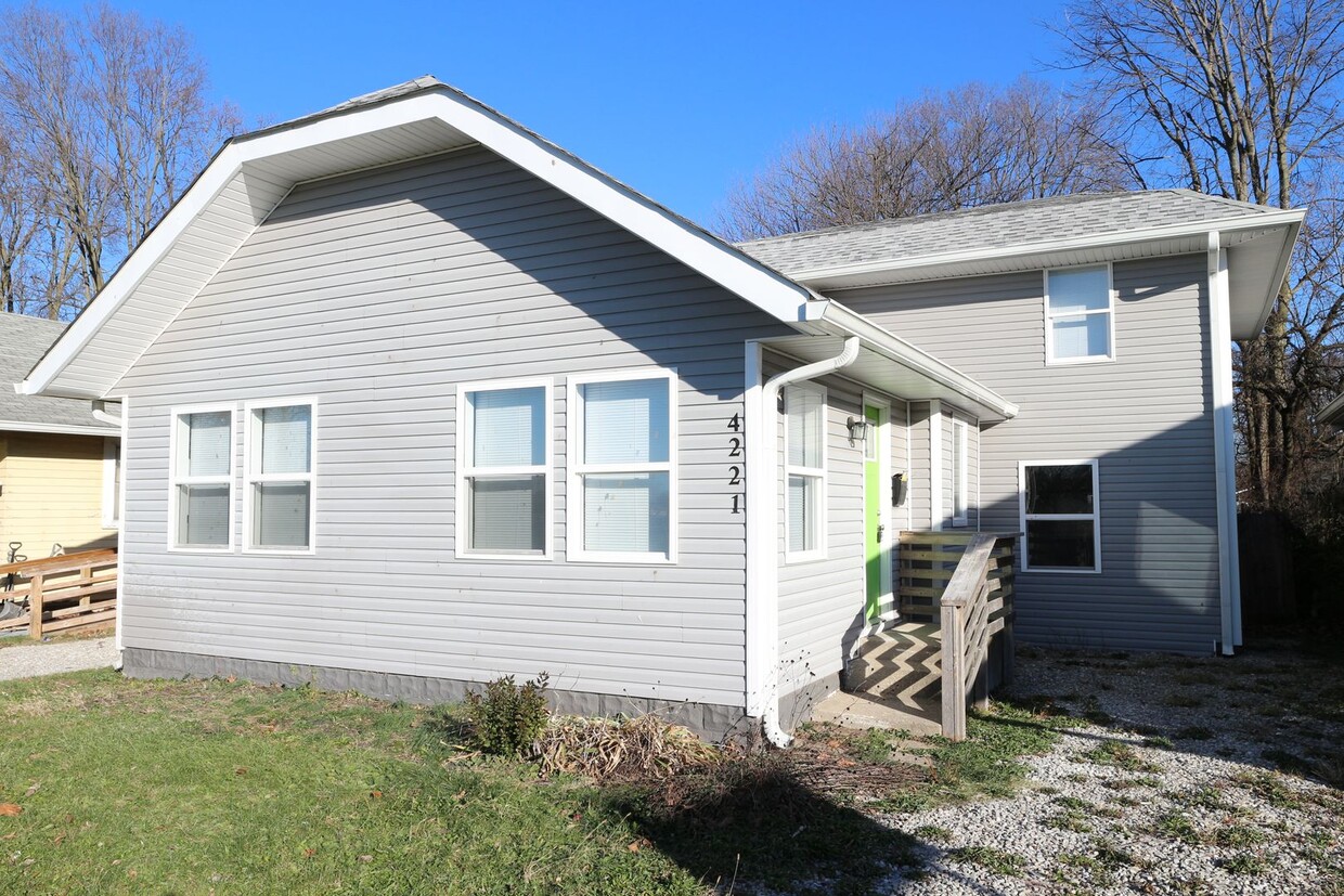 Primary Photo - Newly Renovated 3 Bedroom Indianapolis Home!