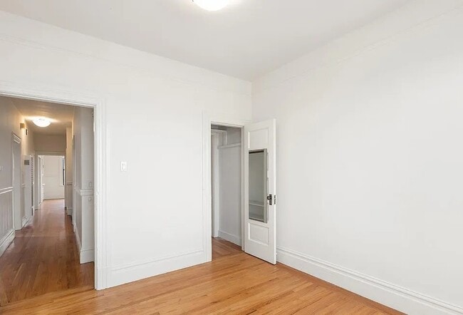 Building Photo - 1326 Shotwell St