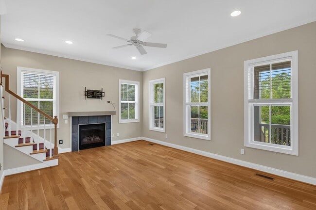 Building Photo - 103 W Cormorant Ct