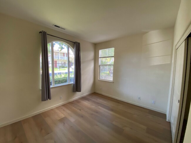 Building Photo - 4122 Horizon Ln