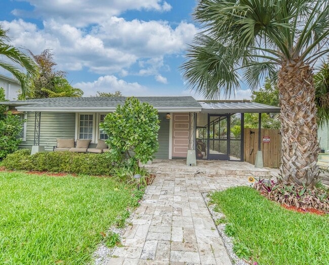 Building Photo - 216 S Ocean Blvd