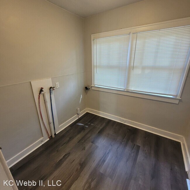 Foto del edificio - 3 br, 1 bath House - 1917 E 69th Ter