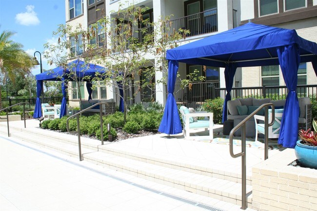 Foto del edificio - 821 S State Road 434